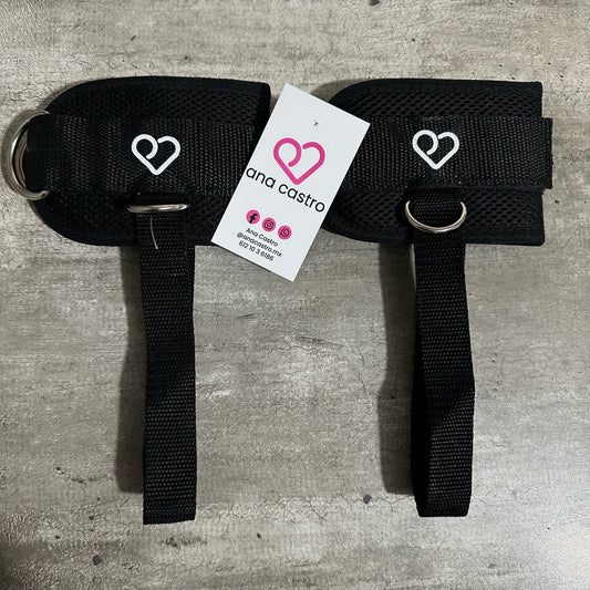 Grilletes con tobillera Negros